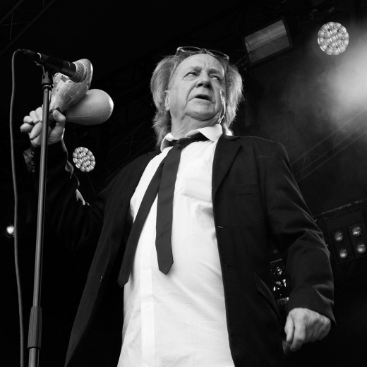 Phil May, frontman with the Pretty Things, dies aged 75 on May 15. I took this picture during the 2015 Burg Herzberg Festival. @herzberg_festival_official #theprettythings