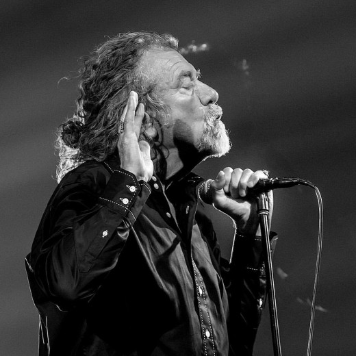 And the crowd was singing: "…and she's buying a stairway to Heaven..." Robert Plant by Clemens Mitscher Photography is art. Copyright holder for this art work: © Clemens Mitscher / VG Bild-Kunst, Bonn.
