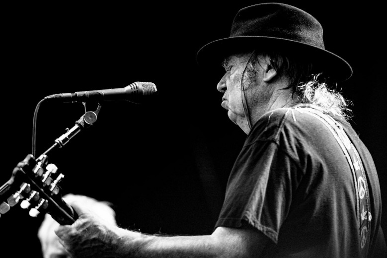 Neil Young © Clemens Mitscher Rock & Roll Fine Arts