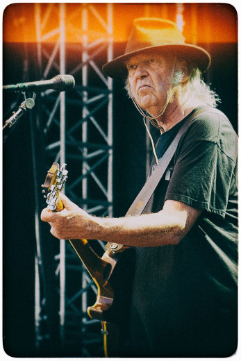 Neil Young © Clemens Mitscher Rock & Roll Fine Arts