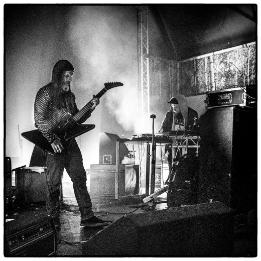 Dylan Carlson (Earth) vs Kevin Martin (The Bug) at Liverpool International Festival Of Psychedelia  © Clemens Mitscher Rock & Roll Fine Arts